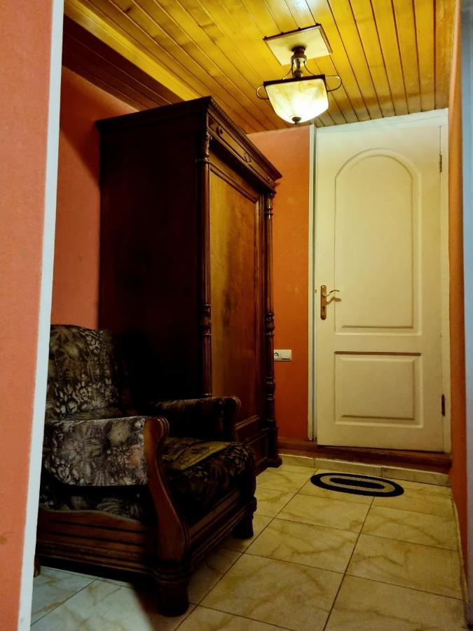 Hotel Polonia Tbilisi House Exteriér fotografie