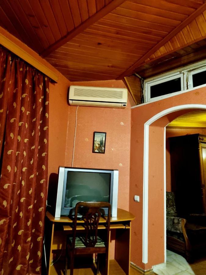 Hotel Polonia Tbilisi House Exteriér fotografie